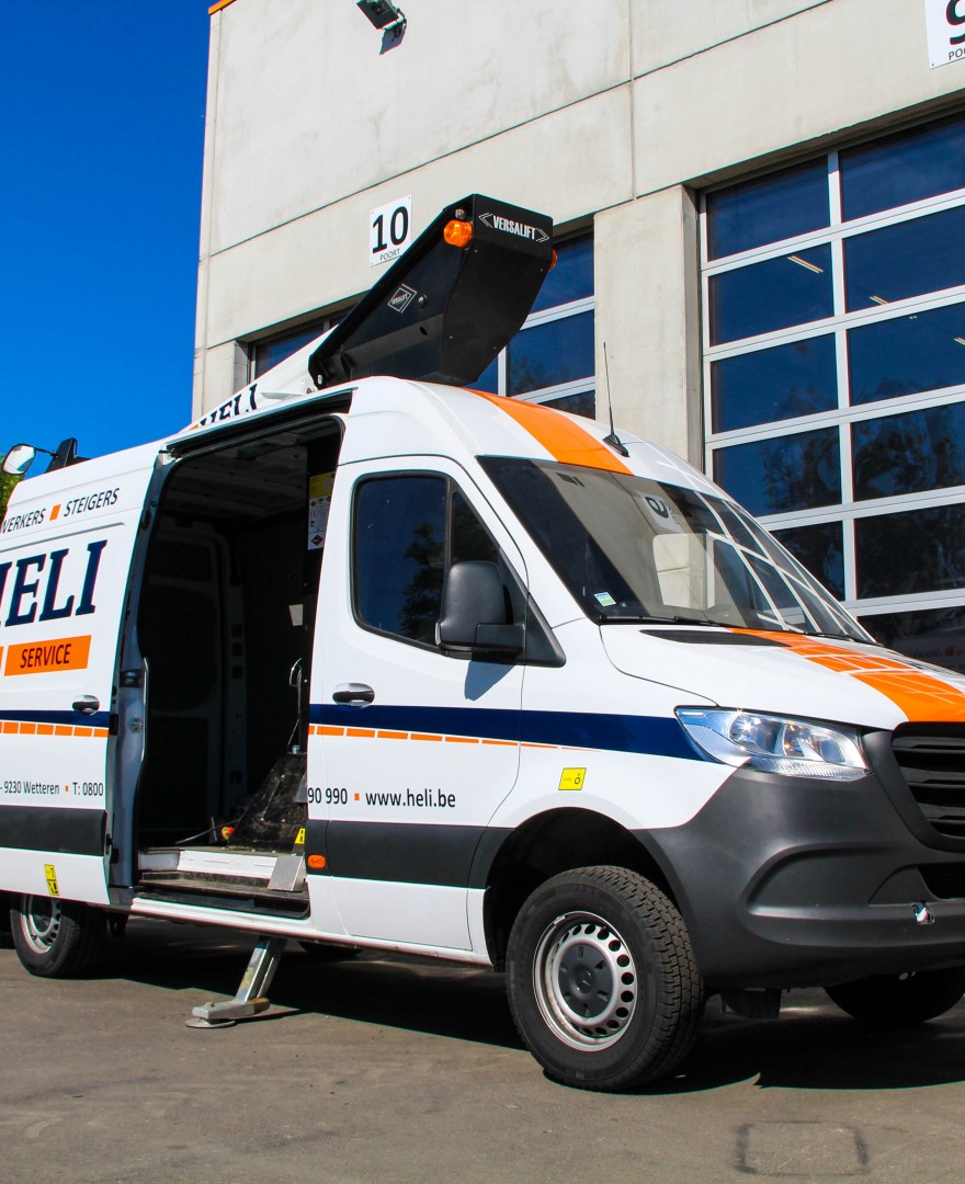 Versalift VTL-140-F