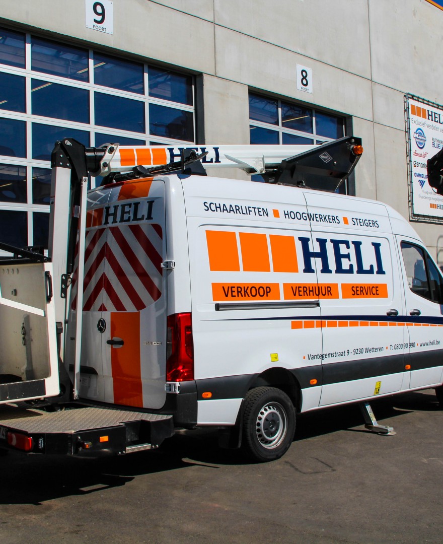 Versalift VTL-140-F