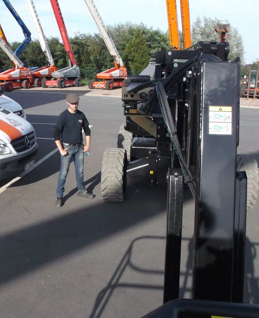Niftylift HR28 Hybrid